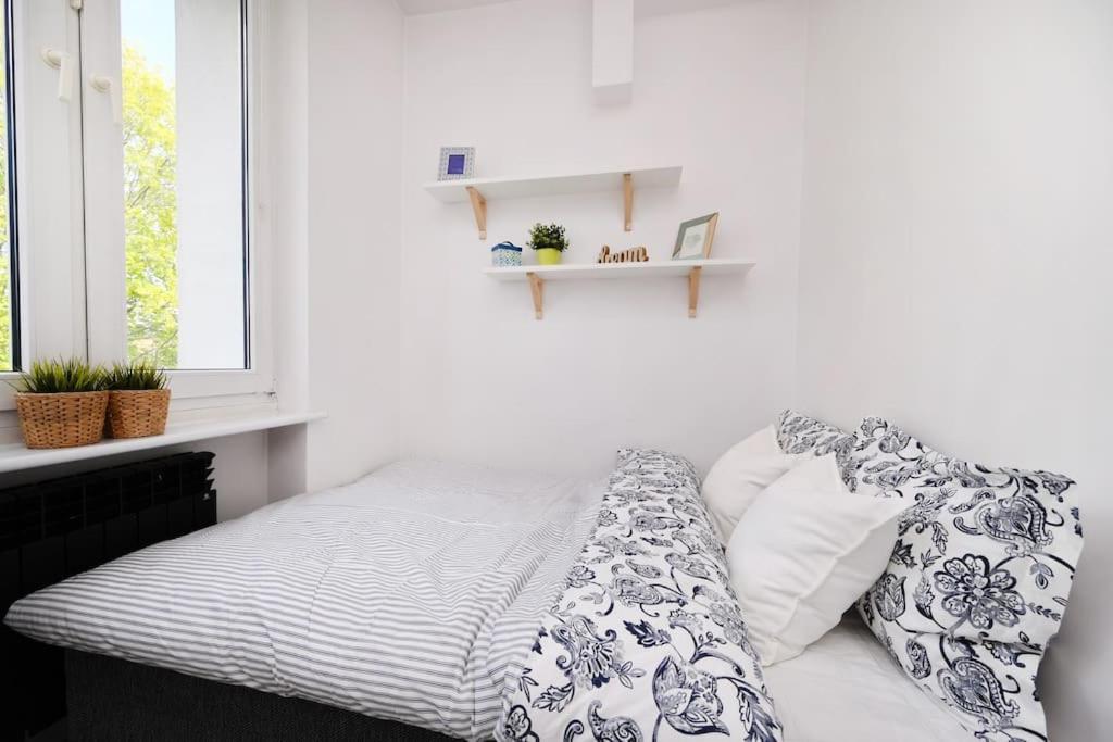Saska Kepa -Ul. Francuska 2' Min Apartment Warsawa Bagian luar foto
