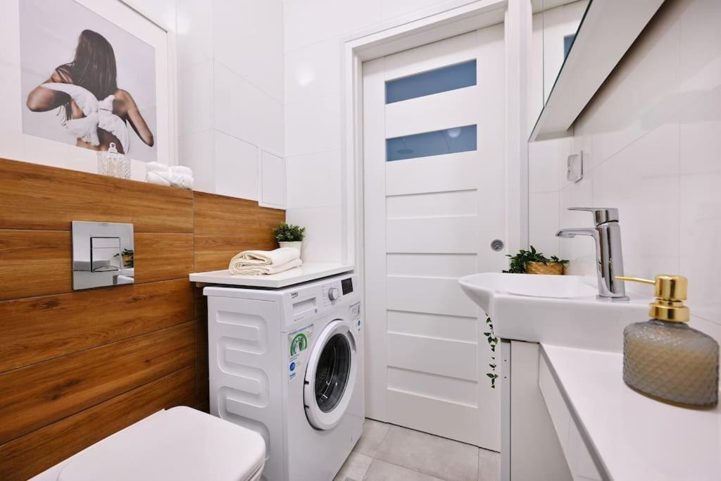Saska Kepa -Ul. Francuska 2' Min Apartment Warsawa Bagian luar foto