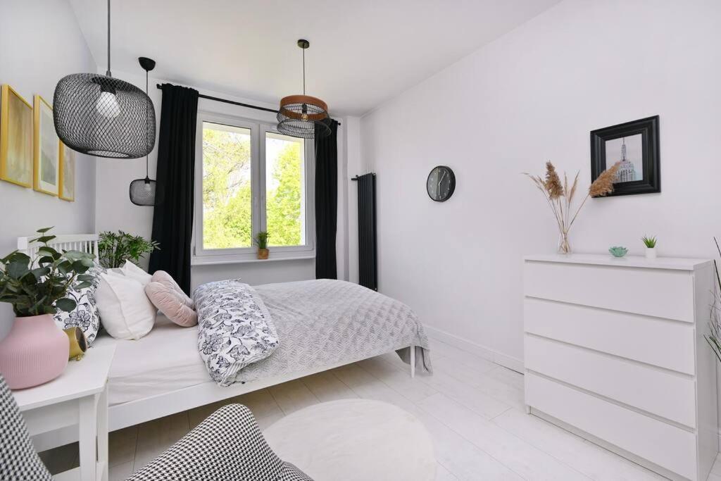 Saska Kepa -Ul. Francuska 2' Min Apartment Warsawa Bagian luar foto